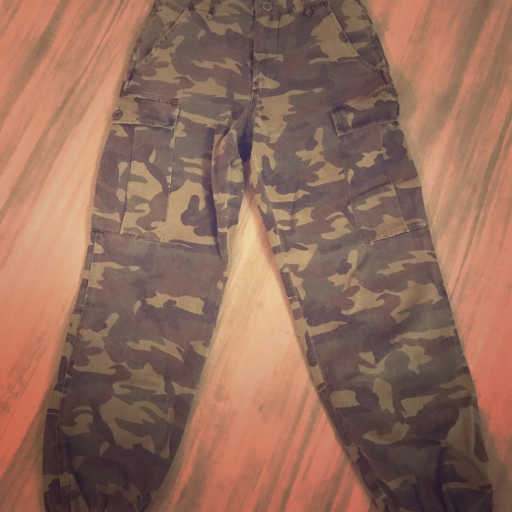 Women pant
